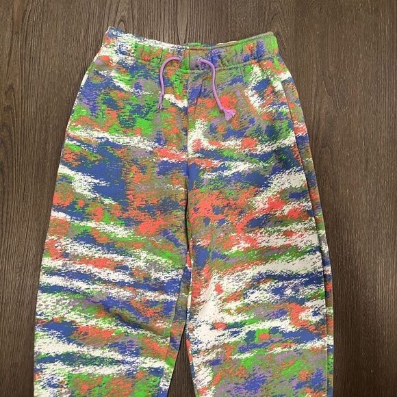 NWOT Nike Women's Sportswear Essential Fleece Gel Curve Pants Multi-Color - Picture 11 of 12